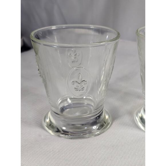 Fleur-de-Lis Embossed Clear Glasses - Set of 2 - Picture 3 of 8